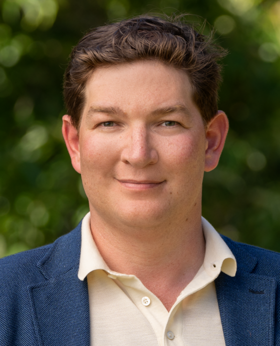 Phil Dobrin_744_1x1.png